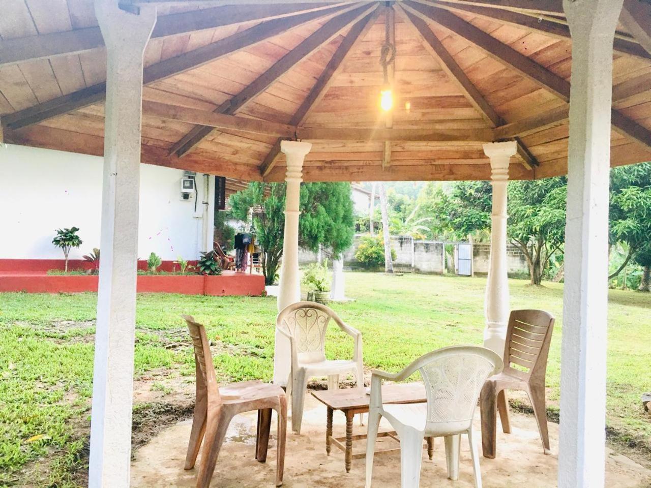 Villa Secret Garden Mirissa Extérieur photo