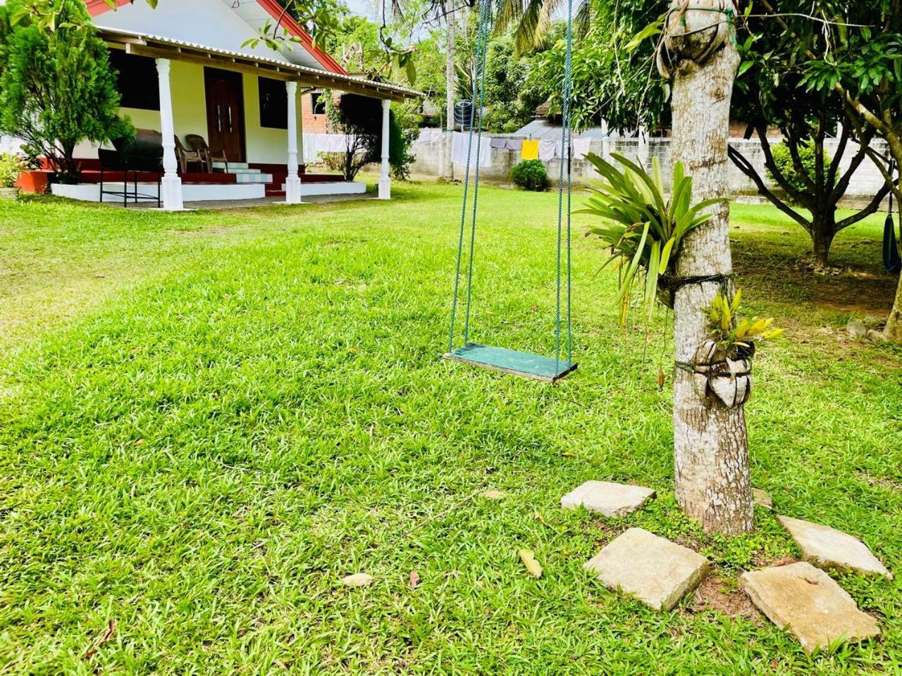 Villa Secret Garden Mirissa Extérieur photo